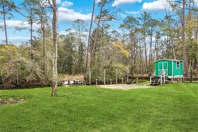 New Price! NO FLOODING AT THIS LOVELY ESTATE. Your dream of - photo 7