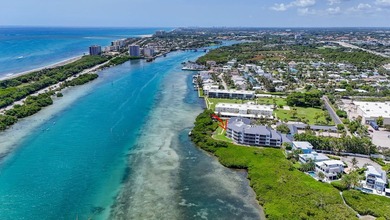 Enjoy over 1,460 sq. ft. of beautifully renovated Intracoastal - photo 1