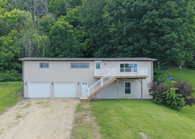 Lake Home For Sale in Bellevue, Iowa