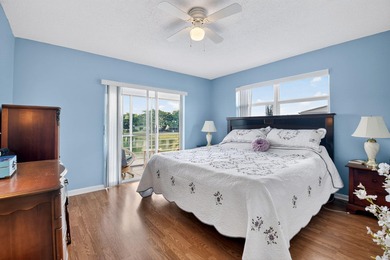 Ouah ! $1 Million view ! Don't miss the opportunity to own your