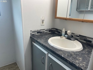 FLOORING and APPLIANCE CREDIT or Hold Back of with Full Price - photo 16
