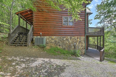 Welcome to this majestic manor situated on the picturesque - photo 16
