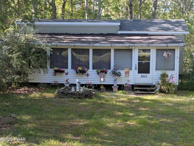 Shohola Lake Home For Sale in Shohola Pennsylvania