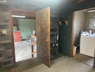 FLOORING and APPLIANCE CREDIT or Hold Back of with Full Price - photo 24