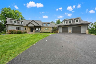 Galena Lake Home For Sale in Galena Illinois