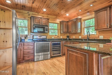 Welcome to this majestic manor situated on the picturesque - photo 31