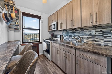 Welcome to Linden Hill. This bright corner one-bedroom co-op - photo 7