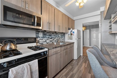 Welcome to Linden Hill. This bright corner one-bedroom co-op - photo 9