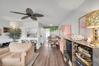 Welcome home to this beautifully furnished 1-bedroom, 1-bath - photo 9