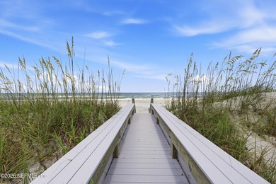 Rare opportunity to own oceanfront property in highly desirable - photo 4
