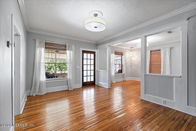 Welcome to this beautifully updated 1921 bungalow in historic - photo 6