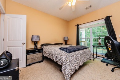 Welcome to your ideal retreat at Lake Sinclair, offering space - photo 21