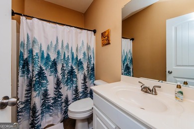 Welcome to your ideal retreat at Lake Sinclair, offering space - photo 22