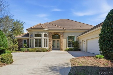 Nestled behind the gate of Black Diamond Ranch awaits a timeless - photo 3