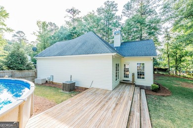 Welcome to your ideal retreat at Lake Sinclair, offering space - photo 32