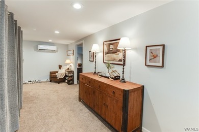 Beautifully updated 5 bedroom, 3.5 bath home with approx 3 - photo 44