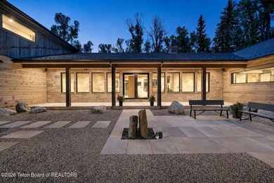 Discover this newly completed amenity driven estate home - photo 6