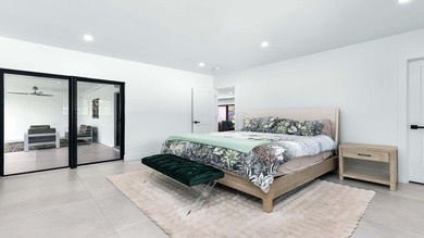 Beautifully renovated and completely move-in ready! This - photo 10