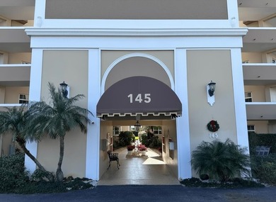 Welcome to tranquil living within the City of Atlantis. This - photo 1