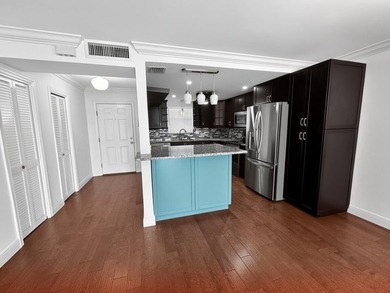 Welcome to tranquil living within the City of Atlantis. This - photo 5