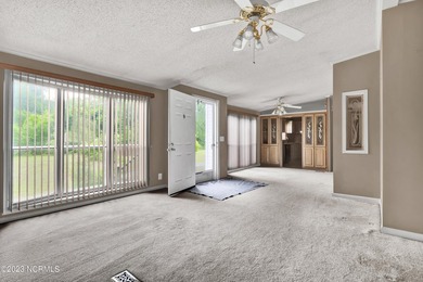 Wow, great opportunity to own 3 properties together in sought - photo 4