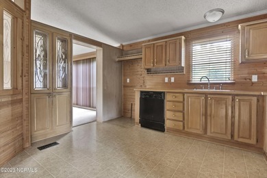 Wow, great opportunity to own 3 properties together in sought - photo 8