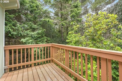 The Perfect Beach Getaway! Escape to the coast and enjoy this - photo 14