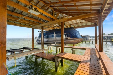 Outrageous Open Waterfront Views, Gorgeous Home on Almost 2 Acres - photo 6