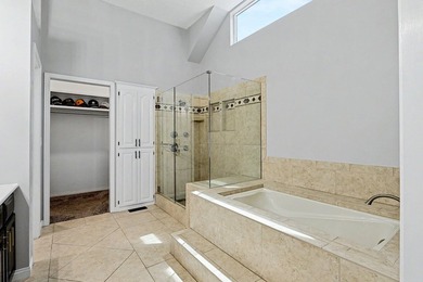 Beautiful modern customized home on the lake side of The - photo 24
