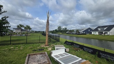 NEW CONSTRUCTION WITH A PRIVATE POOL CURRENTLY UNDER - photo 32