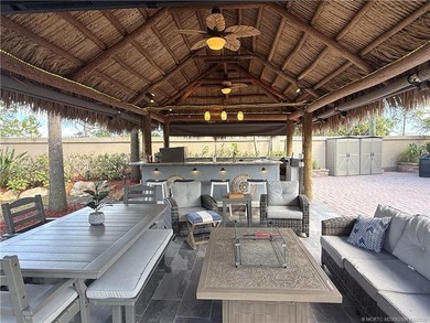 Rare Opportunity: Expansive 4,361 Sq. Ft. Lot in Exclusive - photo 1