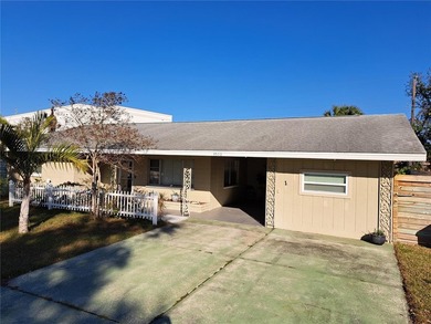 Amazing Opportunity in the heart of Bradenton. This property can - photo 3