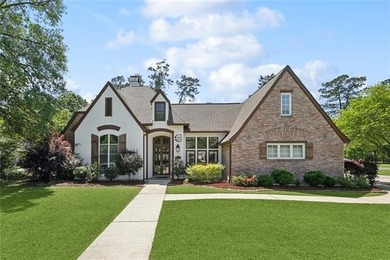 Welcome to 204 Tchefuncte Parc Court - a spacious 5-bedroom, 4 - photo 1