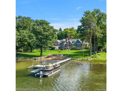 Absolutely stunning waterfront home on Upper Straits Lake - photo 5