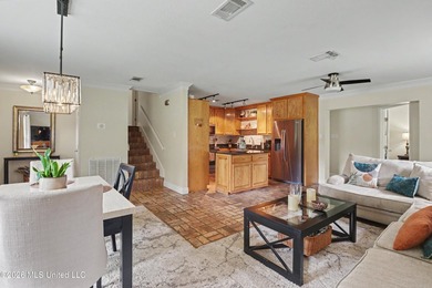 Beautiful Family home located on a quiet cul de sac in Bayou - photo 5