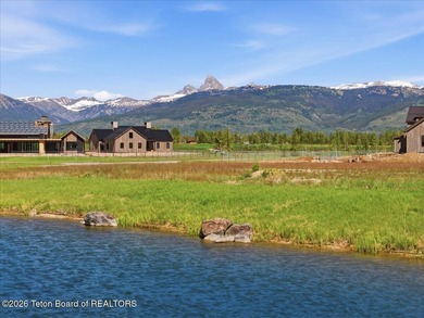 Build your dream mountain estate on this rare 1.78-acre vacant - photo 1