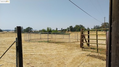 2 houses for the price of 1, Welcome to 1400 and 1408 Riosa rd - photo 51