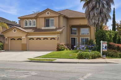 Welcome to 1902 Whitman Street, a beautifully maintained - photo 4