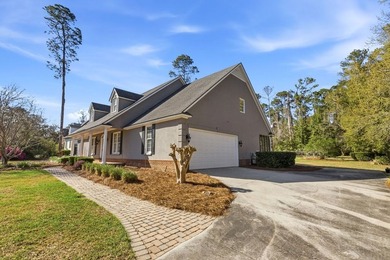 You must come see this beautiful home sitting on an acre lot in - photo 4