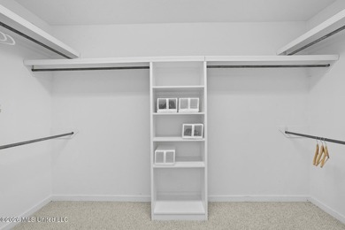 Move-in ready and absolutely immaculate. This charming 2-bedroom - photo 5