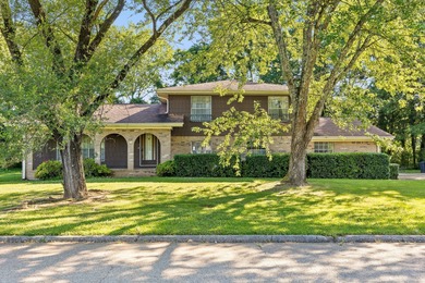 Chickamauga Lake Home Sale Pending in Hixson Tennessee