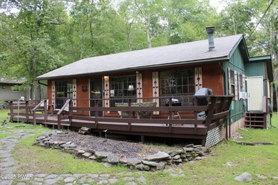 Westcolong Lake Home For Sale in Lackawaxen Pennsylvania