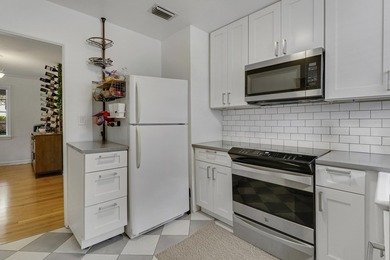 Fantastic opportunity in Old Historic Northwood to purchase a - photo 14