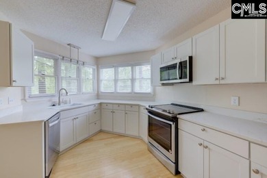 Fairway Oaks of Timberlake! Open first level floor plan. Kitchen - photo 15