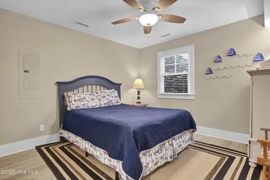 Welcome home to your dream getaway by the ocean and the - photo 18
