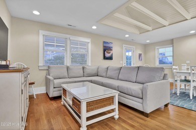 Welcome home to your dream getaway by the ocean and the - photo 26