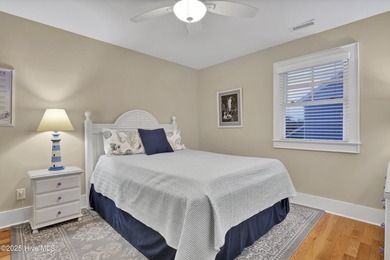Welcome home to your dream getaway by the ocean and the - photo 36