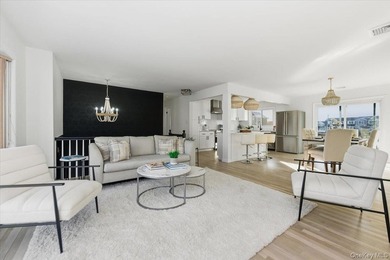 This well-appointed waterfront home blends timeless elegance - photo 5