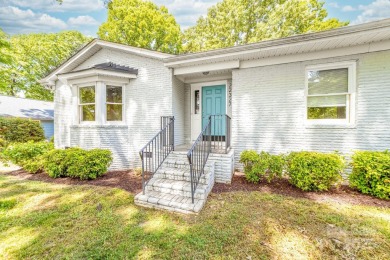Lake Home For Sale in Cornelius, North Carolina