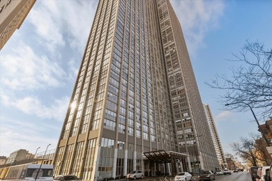 Lake Michigan - Cook County Condo For Sale in Chicago Illinois